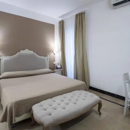 Szálloda Gargallo 3*